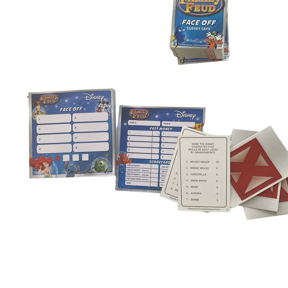 🍀3/$40🍀 Family feud Disney edition - Picture 5 of 8